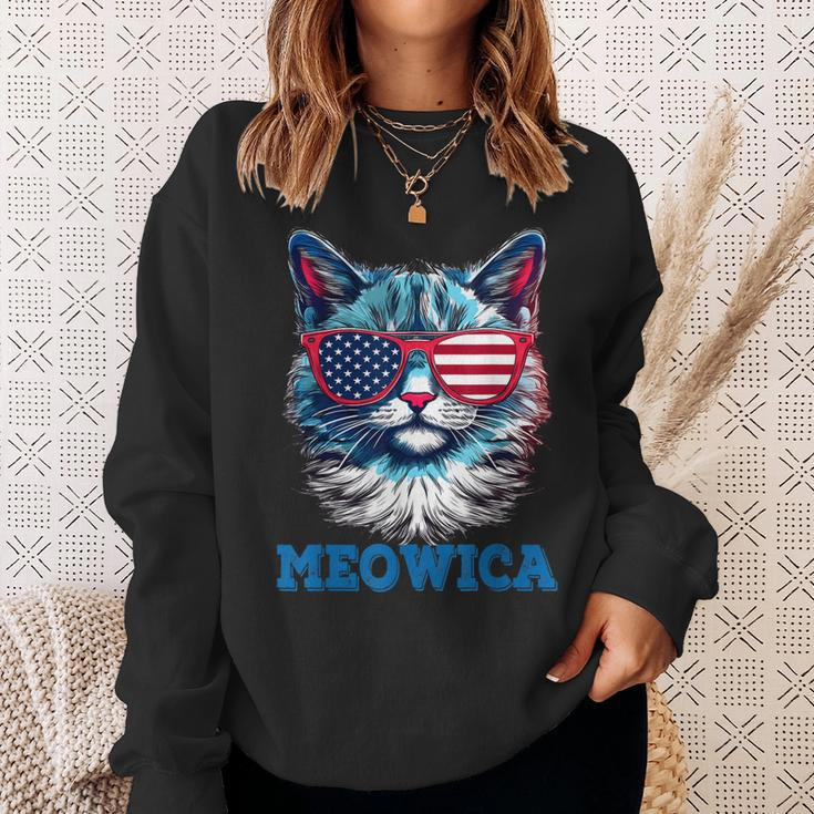 Patriotic Cat Sunglasses American Flag 4Th Of July Meowica Sweatshirt Gifts for Her