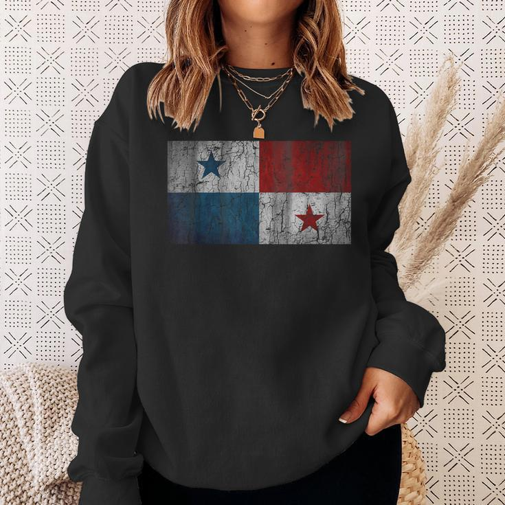Patriotic Retro Flag Of Panama Distressed Sweatshirt Gifts for Her