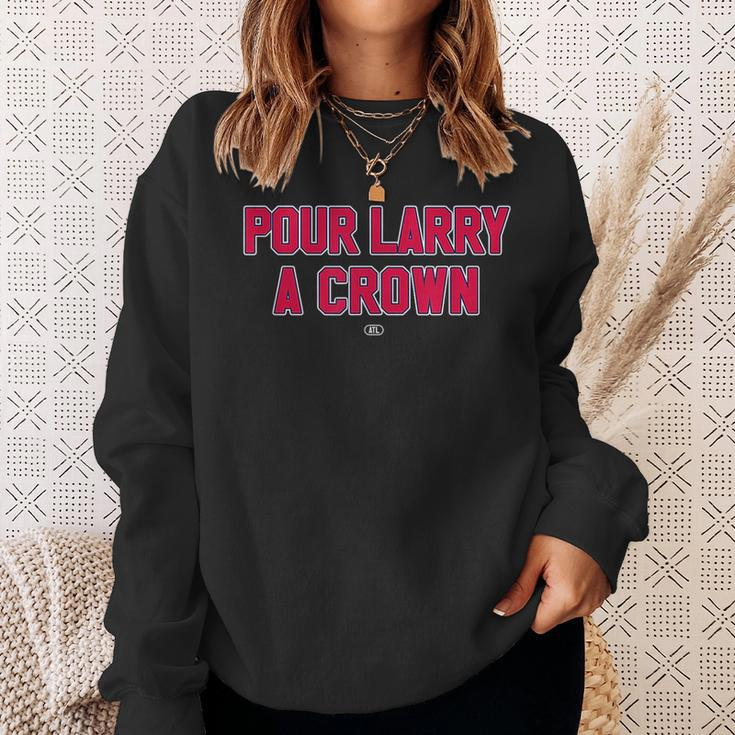 Pour Larry A Crown Funny Home Run Celebration Sweatshirt Gifts for Her