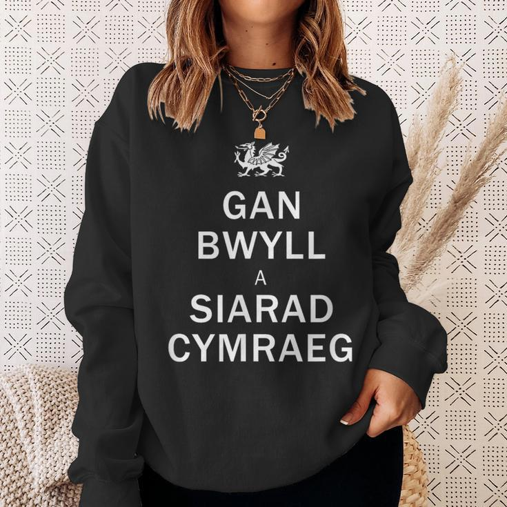 Speak Welsh Keep Calm Language Sweatshirt Gifts for Her