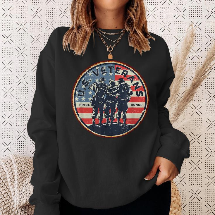 Us Army Veterans Pride Honor Military Us Flag Vintage Men Sweatshirt Gifts for Her