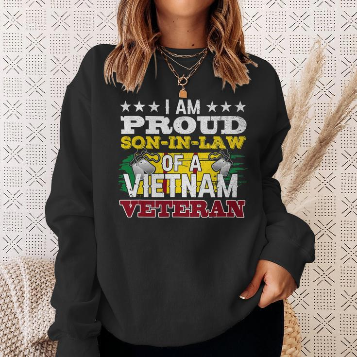 Veteran Vets Vietnam Veteran Shirts Proud Soninlaw Tees Men Boys Gifts Veterans Sweatshirt Gifts for Her
