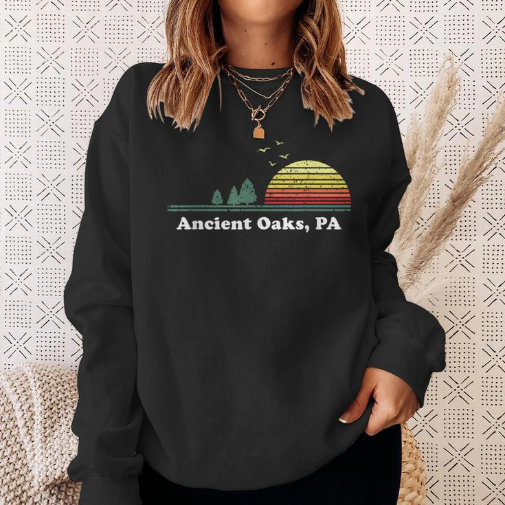 Vintage Ancient Oaks Pennsylvania Home Themed Souvenir Sweatshirt Gifts for Her