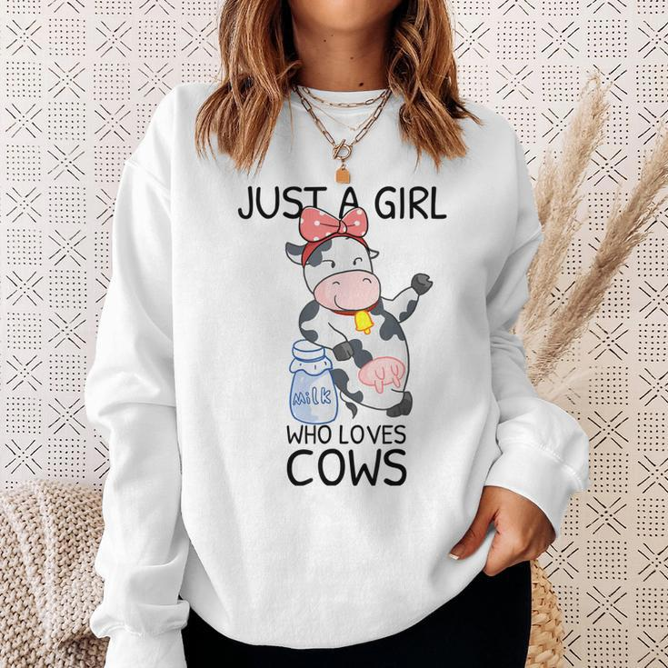Cowgirl Cow Print Pink Bandanas Gifts For Women Girls Kids Sweatshirt Gifts for Her