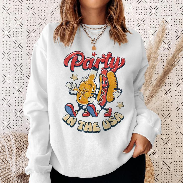 Party In The Usa 4Th Of July Independence Day Usa Groovy Sweatshirt Gifts for Her