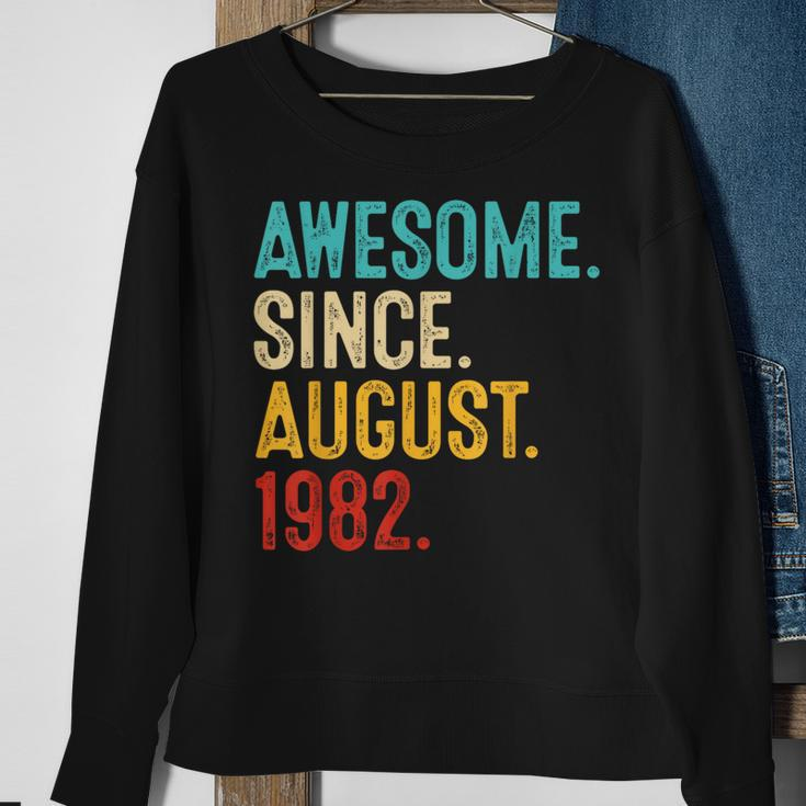 41 Year Old Awesome Since August 1982 41St Birthday Sweatshirt Gifts for Old Women
