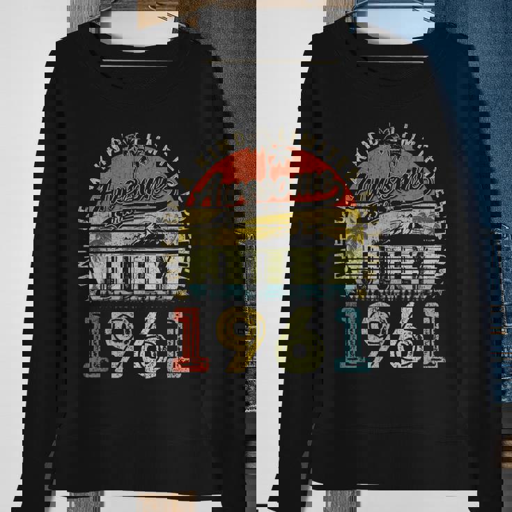 62 Year Old Awesome Since July 1961 62Th Birthday Sweatshirt Gifts for Old Women