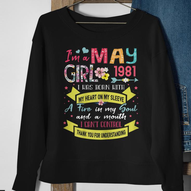 Awesome Since 1981 40Th Birthday Im A May Girl 1981 Sweatshirt Gifts for Old Women