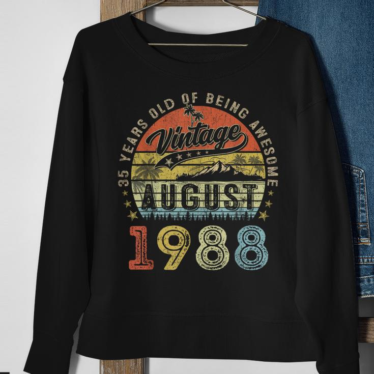 Awesome Since August 1988 Vintage Gift Men 35Th Birthday Sweatshirt Gifts for Old Women