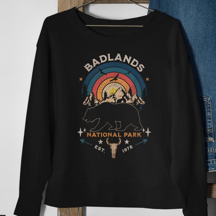 Badlands National Park South Dakota Camping Hiking Vintage Sweatshirt Gifts for Old Women