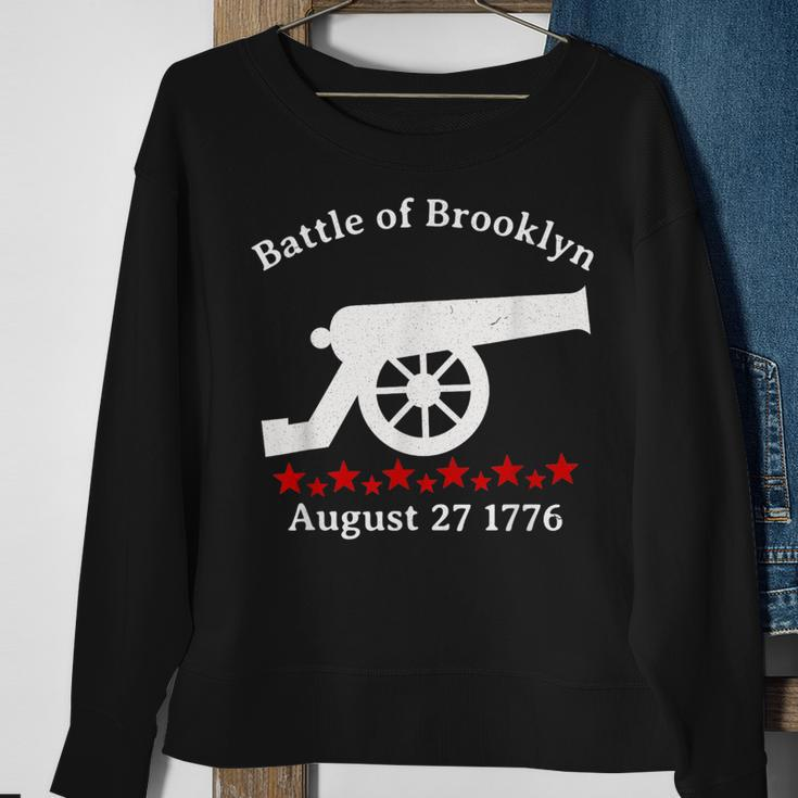 Battle Brooklyn Heights Cannon Revolutionary War Reenactor Sweatshirt Gifts for Old Women