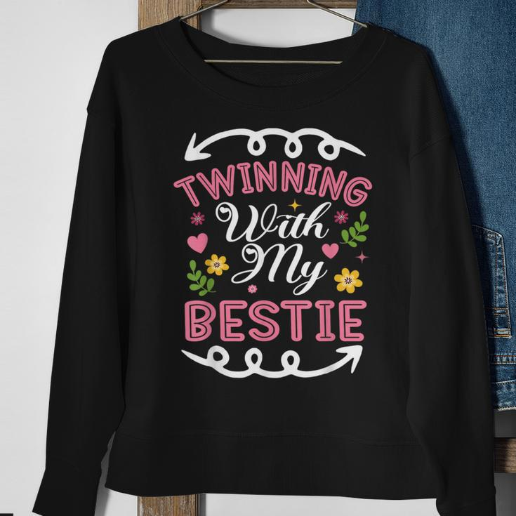 Best Friend Twinning With My Bestie Spirit Week Twin Day Sweatshirt Gifts for Old Women