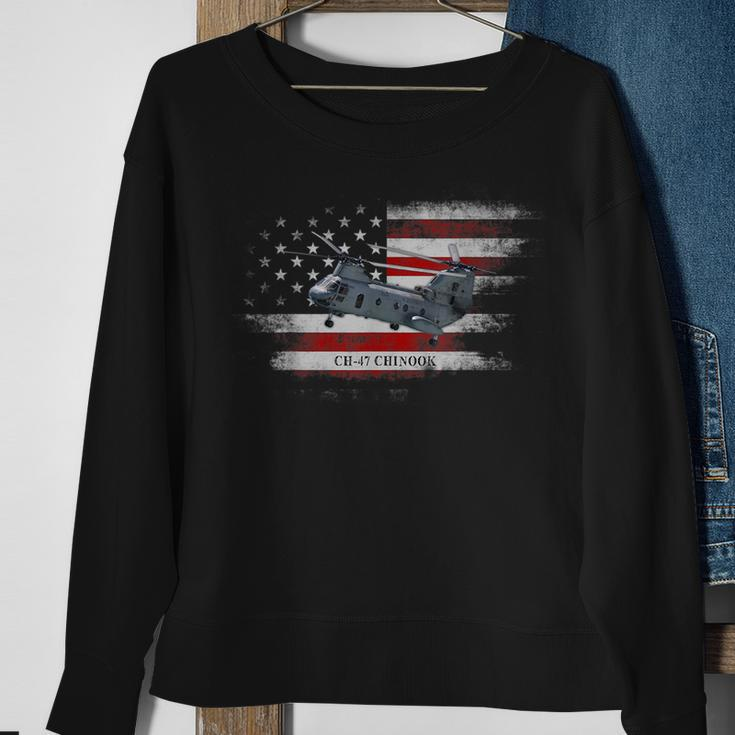 Ch-47 Chinook Helicopter Usa Flag Helicopter Pilot Gifts Sweatshirt Gifts for Old Women