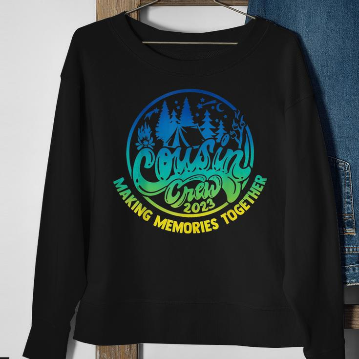 Cousin Crew Making Memories 2023 Family Reunion Sweatshirt Gifts for Old Women