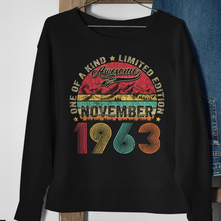 60 Years Old November 1963 Vintage 60Th Birthday Sweatshirt Gifts for Old Women