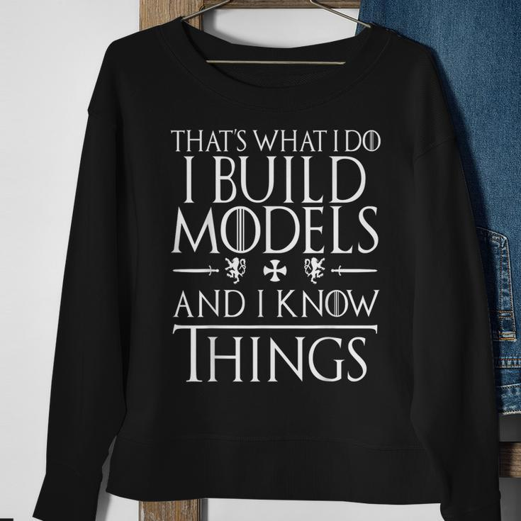 Building ModelsLove To Build Models Sweatshirt Gifts for Old Women