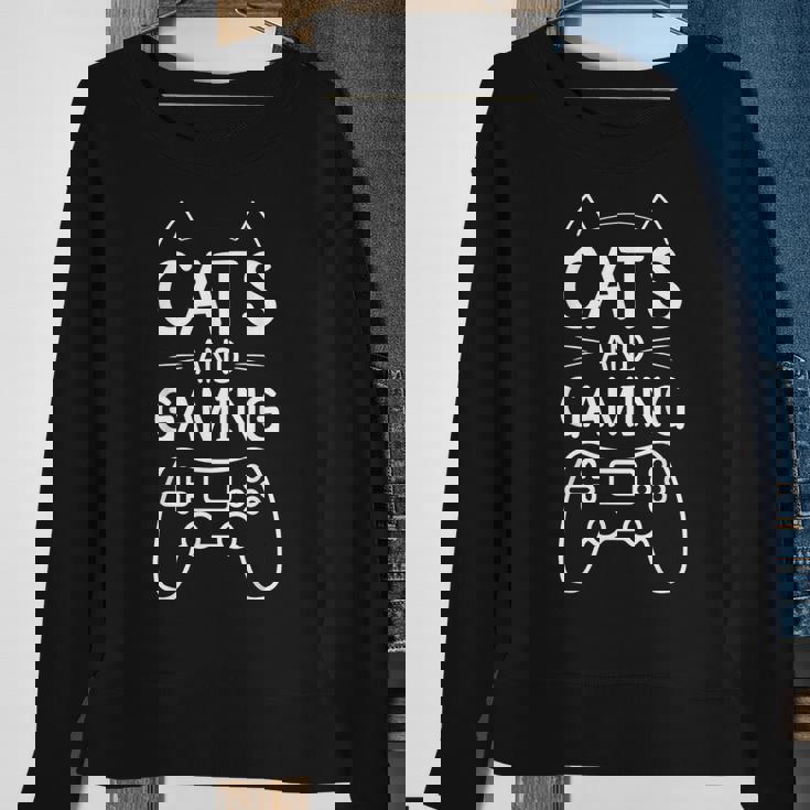 Funny Cat & Gaming Lover Novelty Kitten Gamer Sweatshirt Gifts for Old Women Funny Cat & Gaming Lover Novelty Kitten Gamer Sweatshirt Gifts for Old Women