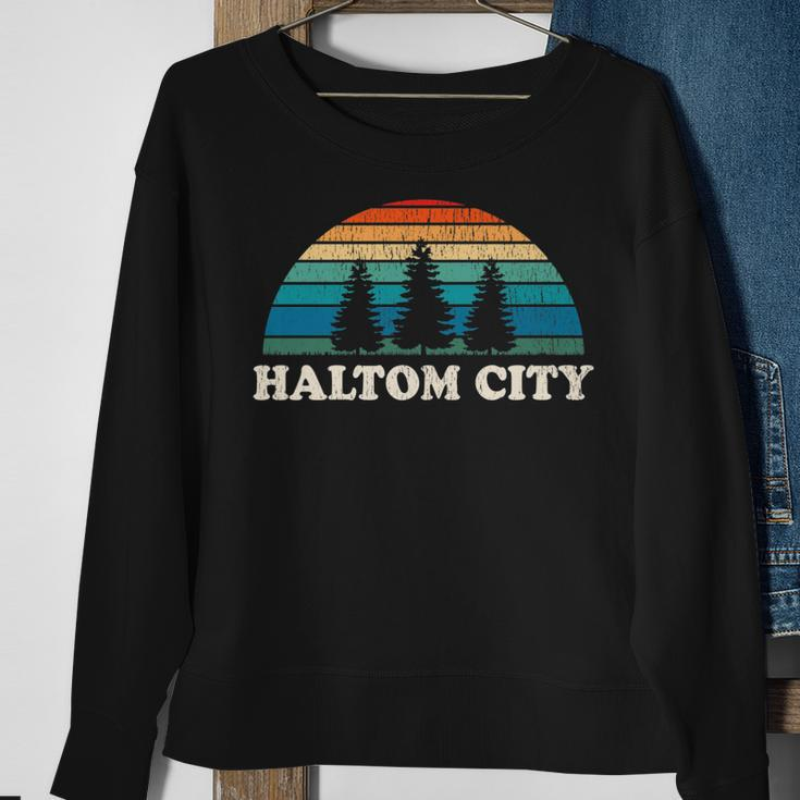 Haltom City Tx 70S Retro Throwback Sweatshirt Gifts for Old Women