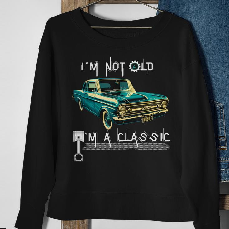 I'm Not Old I'm Classic Dad Retro Colour Vintage Muscle Car Sweatshirt Gifts for Old Women