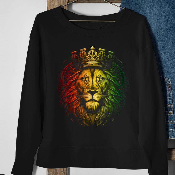 Junenth Men Black King Black Lion Fathers Day Men Sweatshirt Gifts for Old Women