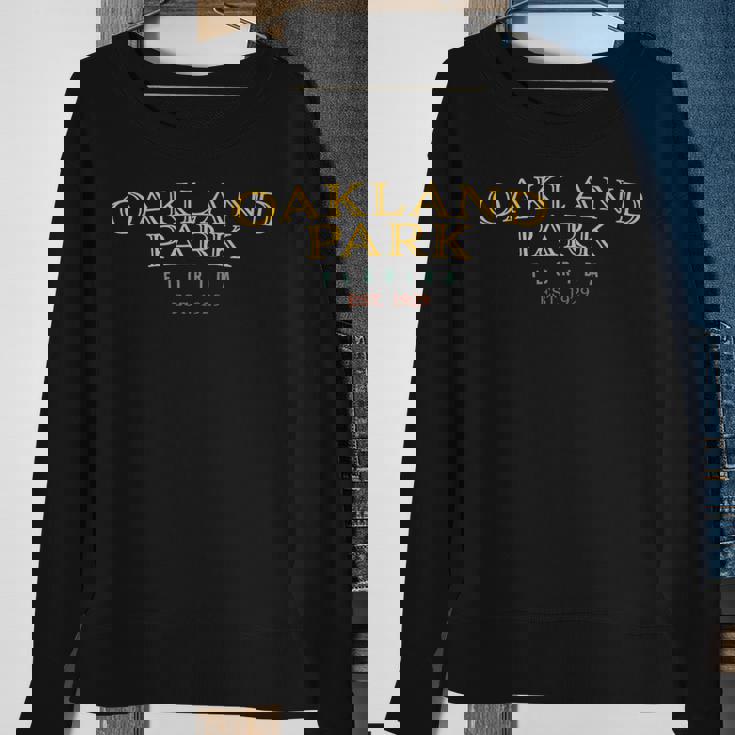 Oakland Park Florida Fl Hometown Pride Sweatshirt Gifts for Old Women