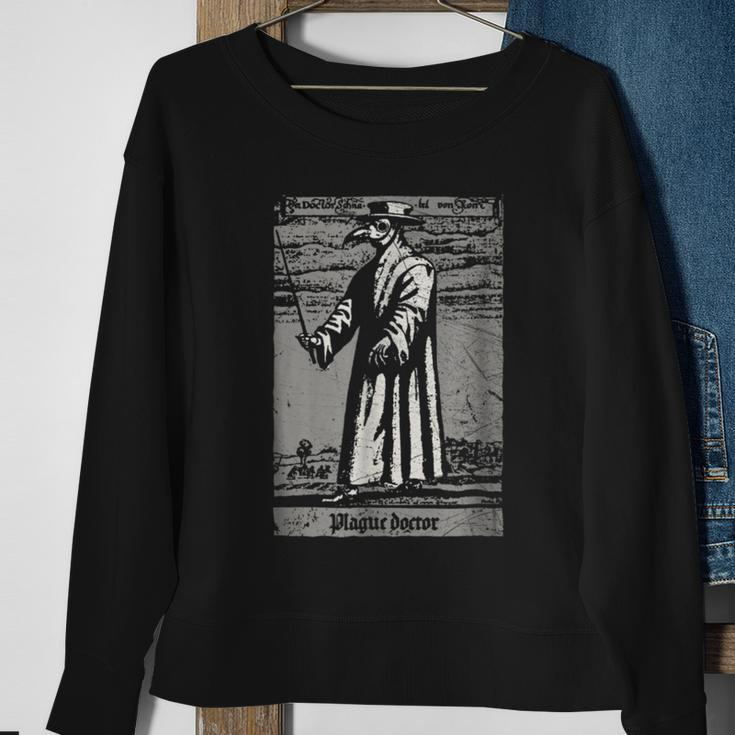 Occult Plague Doctor Horror Death Vintage Tarot Tarot Sweatshirt Gifts for Old Women
