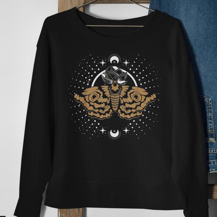 Pagan Blackcraft Wiccan Mysticism Scary Insect Occult Moth Sweatshirt Gifts for Old Women