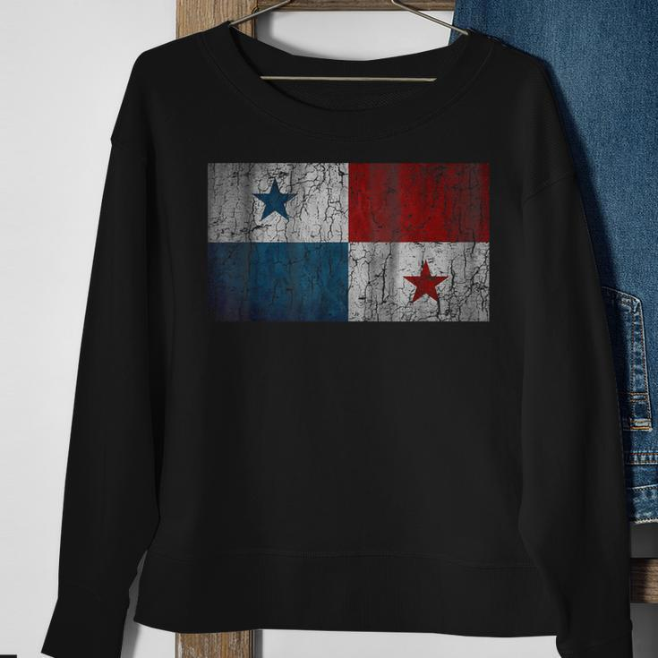 Patriotic Retro Flag Of Panama Distressed Sweatshirt Gifts for Old Women
