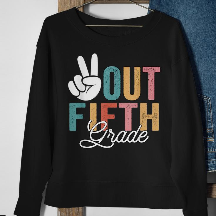 Peace Out Fifth Grade Last Day Of School 2023 Graduation Sweatshirt Gifts for Old Women