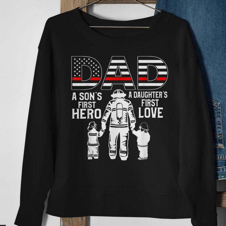 Proud Firefighter Dad Daddy Fireman Dad Father’S Day Men Sweatshirt Gifts for Old Women