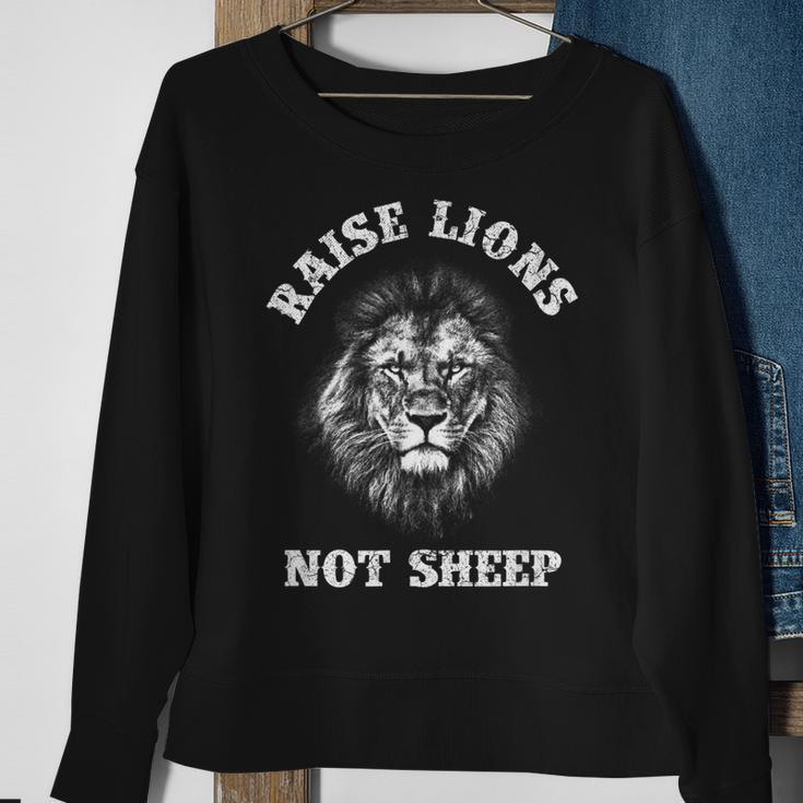 Raise Lions Not Sheep American Patriot Mens Patriotic Lion Sweatshirt Gifts for Old Women
