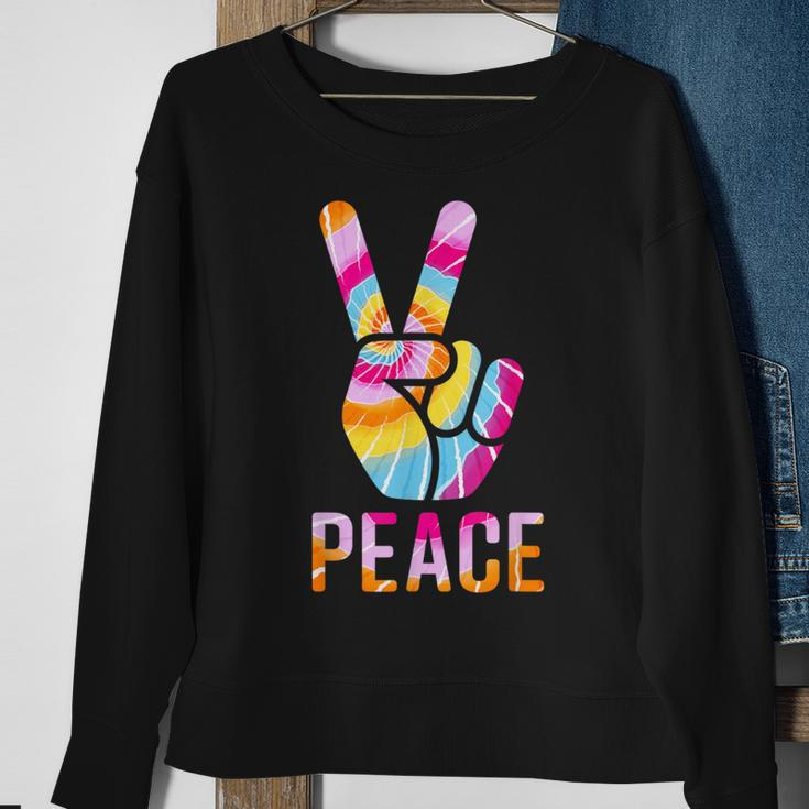 Retro 60’S 70’S Tie Dye Peace V Hand Sign Hippie Graphic Sweatshirt Gifts for Old Women