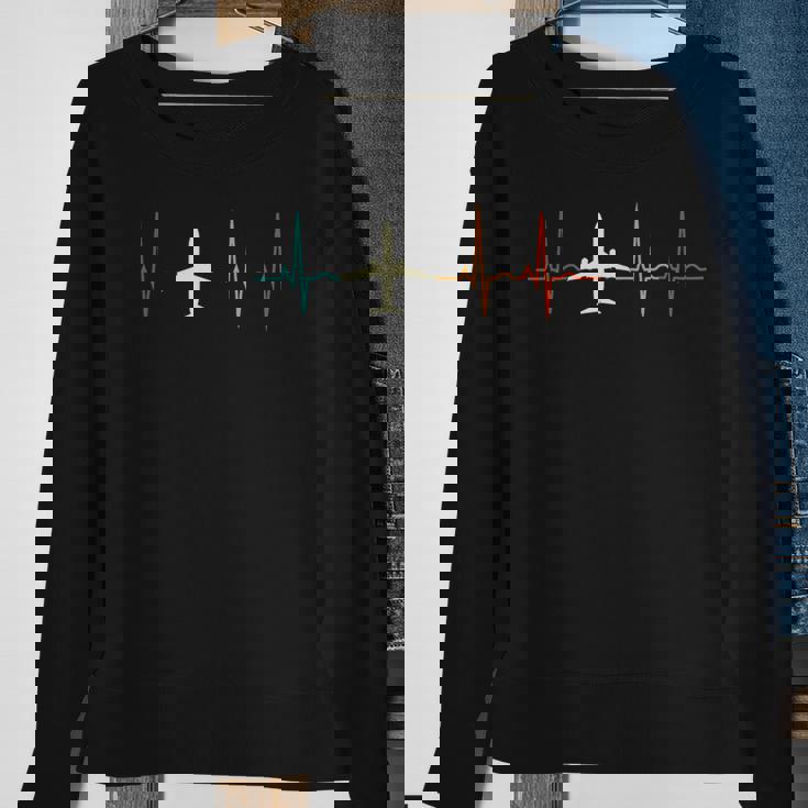 Retro Airplane Heartbeat Pilot Flying Cool Aviator Sweatshirt Gifts for Old Women