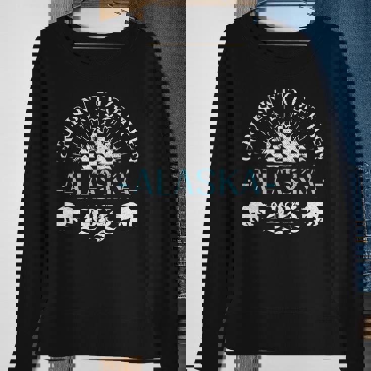 Retro Alaska Cruise 2023 Family Cruise 2023 Family Matching Sweatshirt Gifts for Old Women