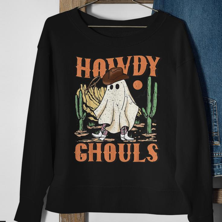 Retro Halloween Howdy Ghouls Western Boo Ghost Spooky Season Sweatshirt Gifts for Old Women