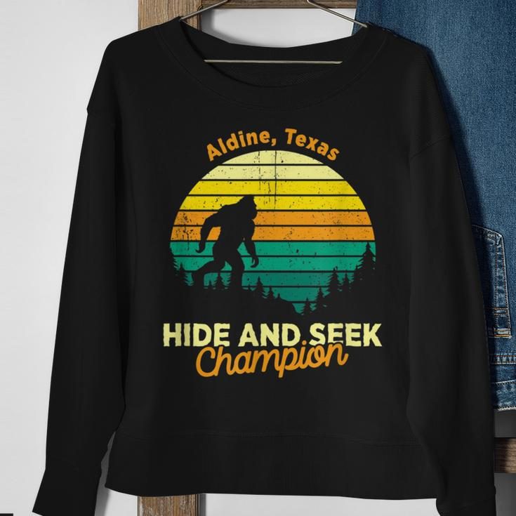 Retro Sasquatch Aldine Texas Bigfoot State Souvenir Sweatshirt Gifts for Old Women
