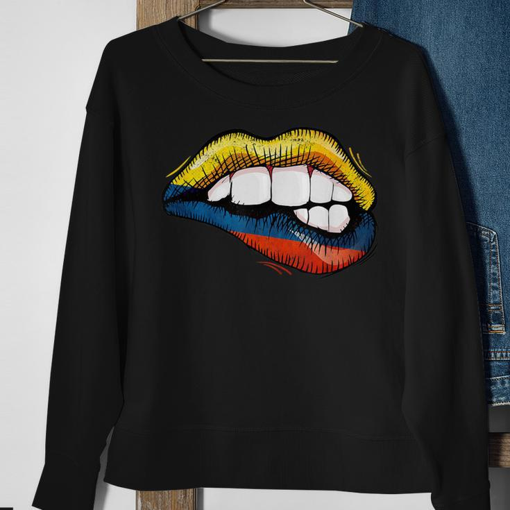 Sexy Biting Lips Colombia Flag Colombian Pride Sweatshirt Gifts for Old Women