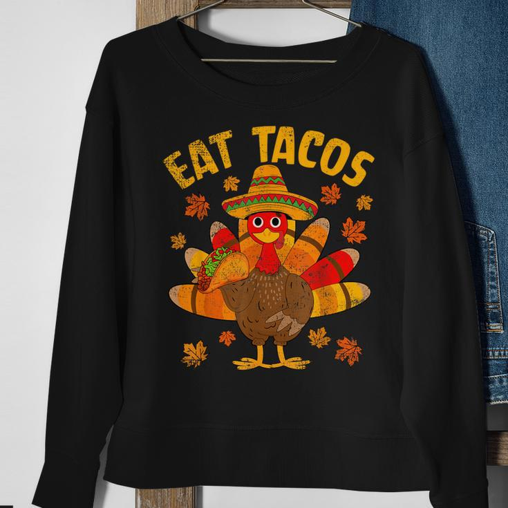Turkey Eat Tacos Mexican Sombrero Thanksgiving Family Sweatshirt Gifts for Old Women