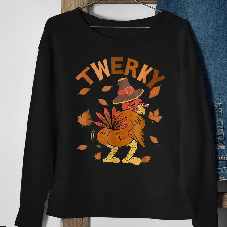 Twerky Thanksgiving Turkey Butt Twerk Dance Pun 2023 Sweatshirt Gifts for Old Women