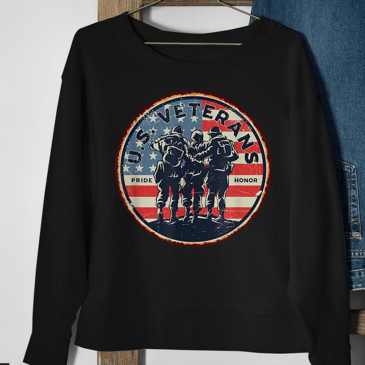 Us Army Veterans Pride Honor Military Us Flag Vintage Men Sweatshirt Gifts for Old Women