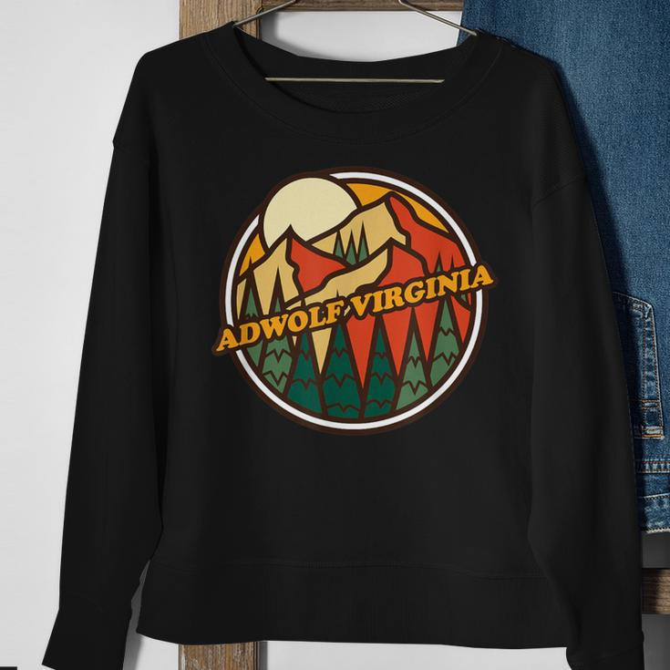 Vintage Adwolf Virginia Mountain Hiking Souvenir Print Sweatshirt Gifts for Old Women