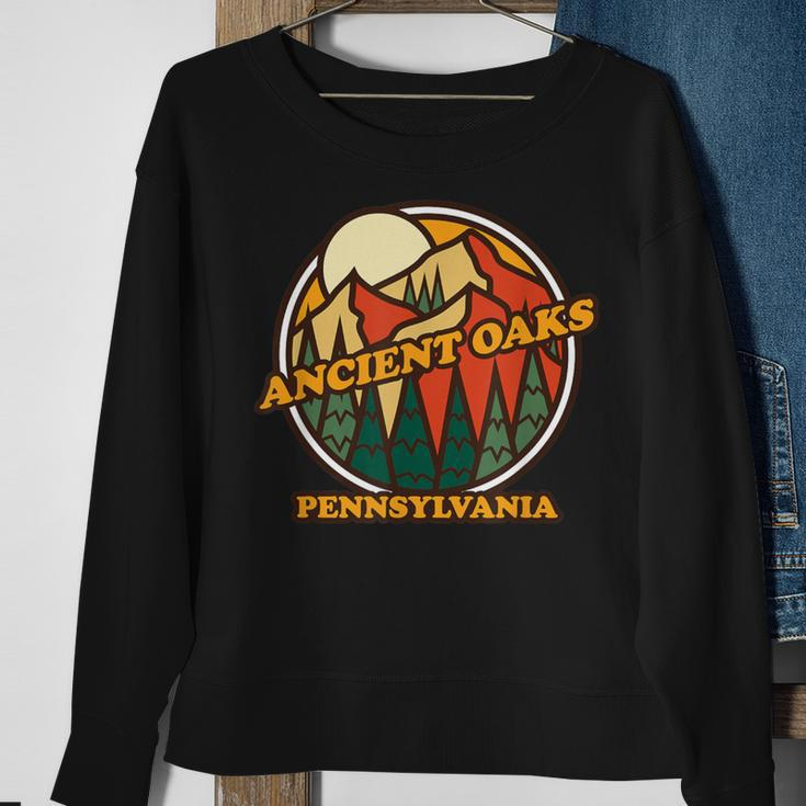Vintage Ancient Oaks Pennsylvania Mountain Hiking Souvenir Sweatshirt Gifts for Old Women