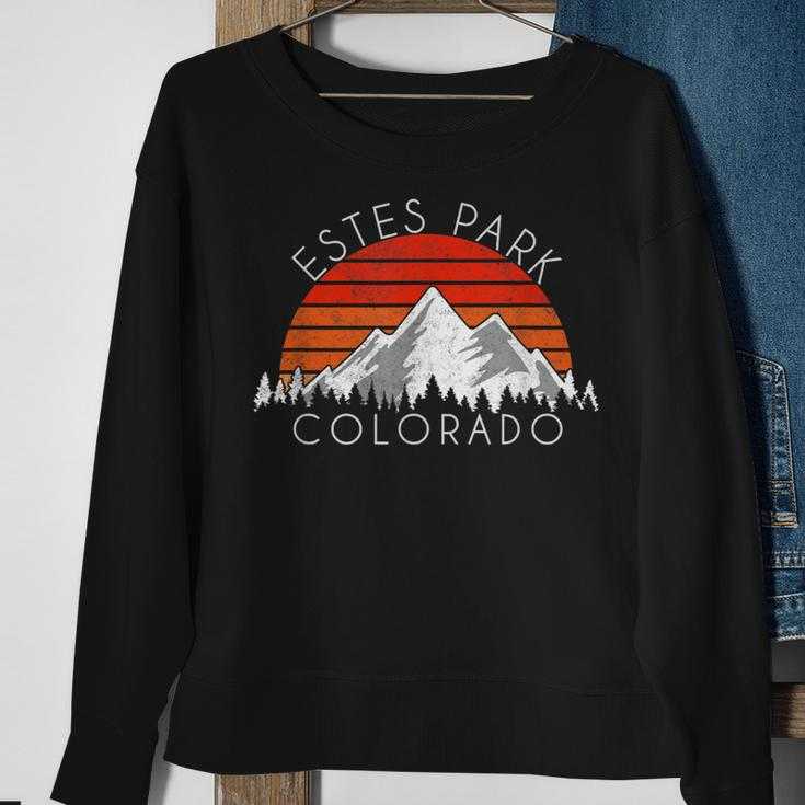 Vintage Estes Park Colorado Retro Distressed Sweatshirt Gifts for Old Women