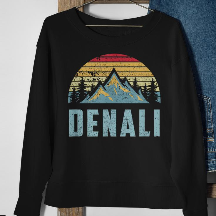 Vintage Mt Denali National Park Alaska Mountain Sweatshirt Gifts for Old Women