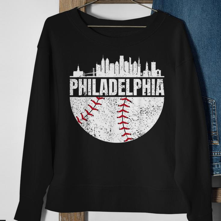 Vintage Philadelphia Skyline Baseball Retro Cityscap Sweatshirt Gifts for Old Women