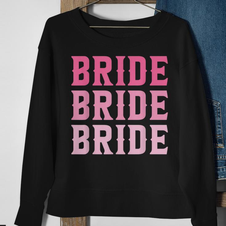 Vintage Retro Bride Rodeo Cowgirl Bachelorette Party Wedding Sweatshirt Gifts for Old Women