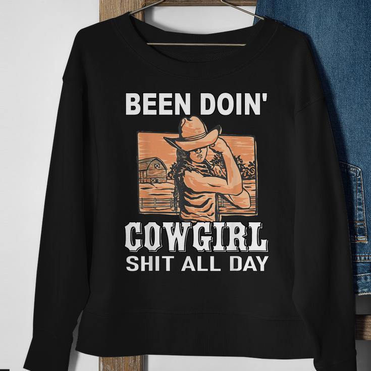 Vintage Sunset Been Doing Cowgirl Shit All Day Cowgirl Sweatshirt Gifts for Old Women