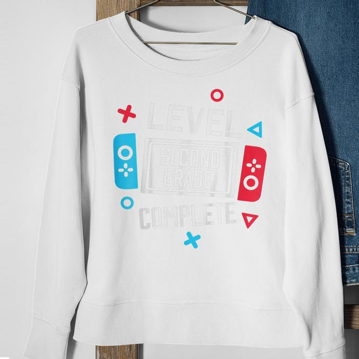 Kids Level 2Nd Grade Complete Video Game Happy Last Day Of School Sweatshirt Gifts for Old Women