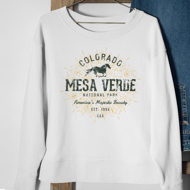 Retro Style Vintage Mesa Verde National Park Sweatshirt Gifts for Old Women