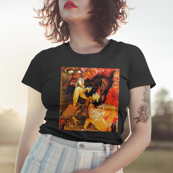 Married By Satan Halloween Monster Vintage Horror Movie Women T-shirt Gifts for Her
